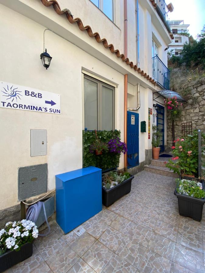 Taorminas Sun Central Boutique Guesthouse & Suites Exterior photo
